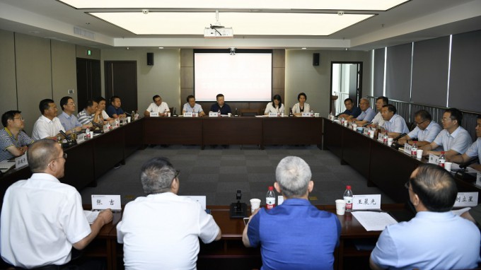 公航旅集團與甘肅工程咨詢集團洽談業(yè)務(wù)合作事宜